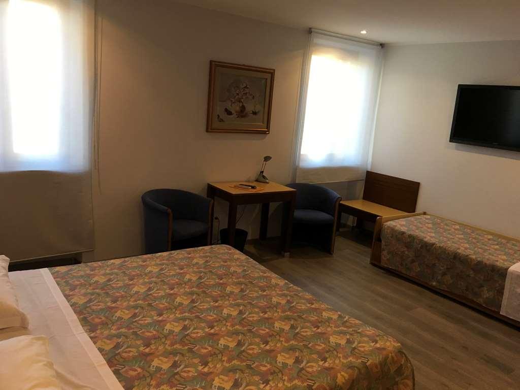 Hotel San Giorgio Udine Værelse billede